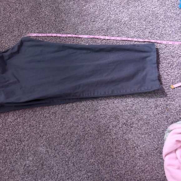 LL Bean Standard Fit Twill Pants XXL 30 Elastic Waist Casual Khaki Green - Picture 9 of 9